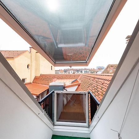Pharmacy-Loft Apartment Graz Exterior photo
