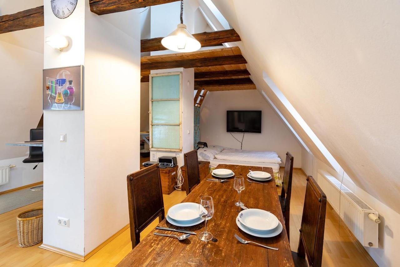 Pharmacy-Loft Apartment Graz Exterior photo